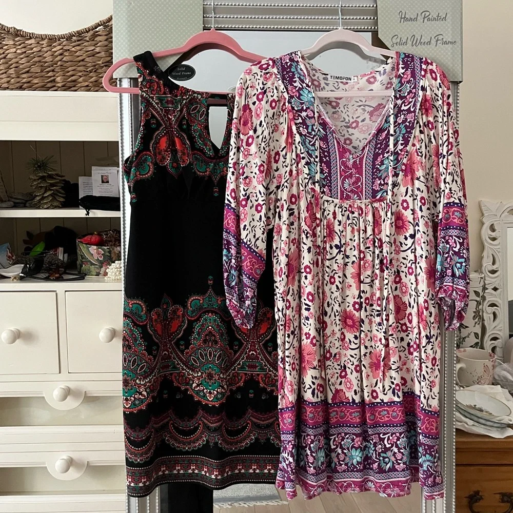 Floral Bohemian Dress - Picture 10 of 11